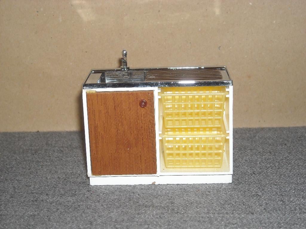 Lundby wasmeubel, Verzamelen, Poppenhuizen en Toebehoren, Ophalen of Verzenden, Gebruikt