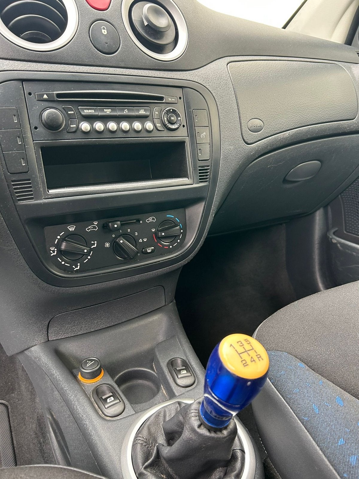 Citroen c2 1.1benzine bj:2006 km:142930 1jaar garantie, Achat, Entreprise, https://public.car-pass.be/vhr/0ed148cc-481f-448e-93e9-32a412d88a35