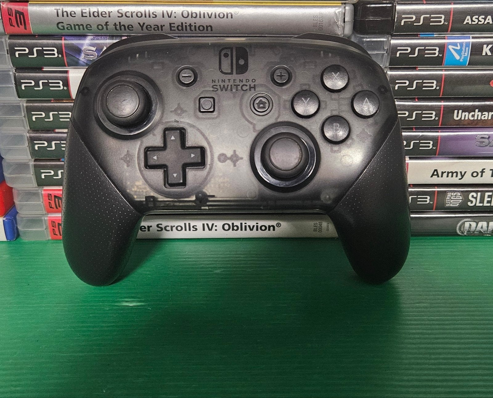 Nintendo Switch Pro Controller, Games en Spelcomputers, Ophalen of Verzenden, Draadloos, Zo goed als nieuw, Switch
