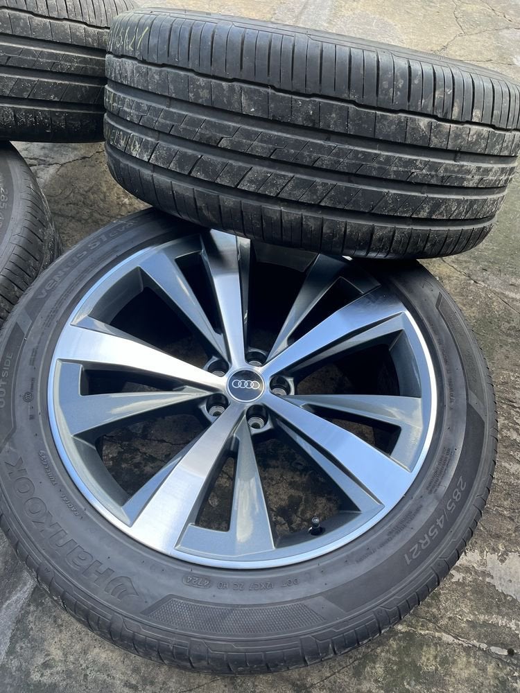 À vendre jantes audi Q8 et Q7 21p 285/45/21 kit original, Pneus et Jantes, 4 Saisons, 285 mm, 21 pouces