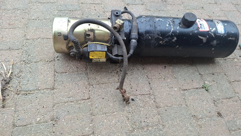 Unité hydraulique (pompe + moteur électrique), Enlèvement