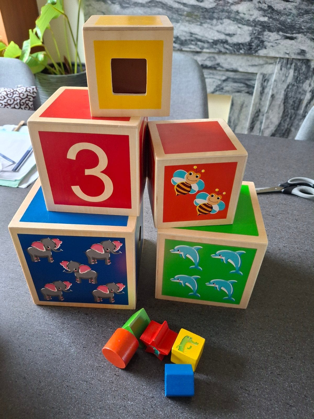 Houten toren, Ophalen