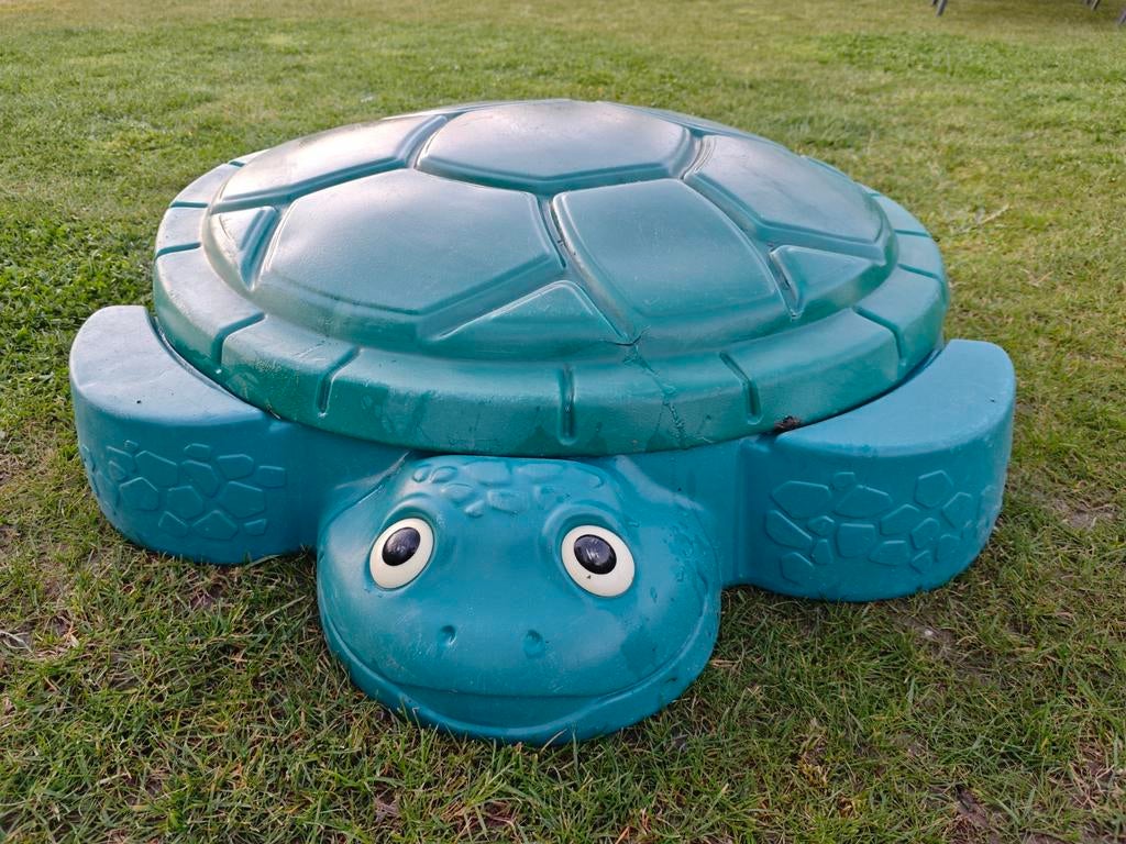 Schildpad zandbak, Ophalen