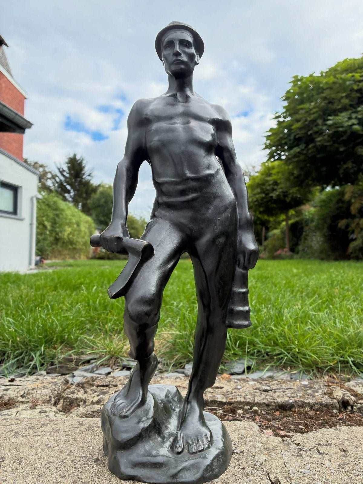 Le mineur à la hache d’après Constantin Meunier, Antiquités & Art, Enlèvement ou Envoi, Bronze