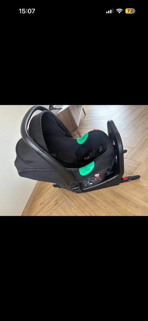 Autostoel met isofix base (ook als maxi Cosi te gebruiken), Enlèvement, Comme neuf, Chicco, Isofix