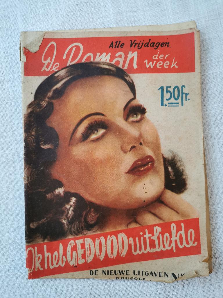 Vintage ‘De roman der week’: Ik heb gedood uit liefde., Boeken, Chicklit, Ophalen of Verzenden, Gelezen