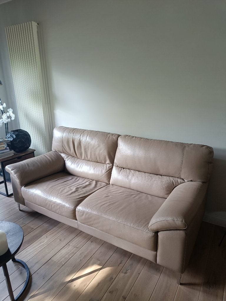 GRATS: 2 zetels in imitatieleer, Ophalen, Gebruikt, 100 tot 125 cm, Rechte bank