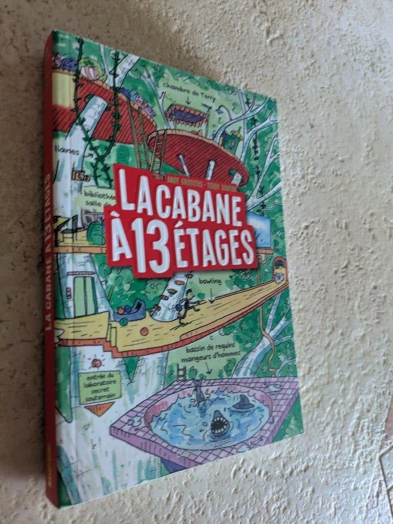 La cabane à 13 étages (Andy Griffiths & Terry Denton)., Enlèvement ou Envoi, Fiction, Comme neuf, Divers auteurs