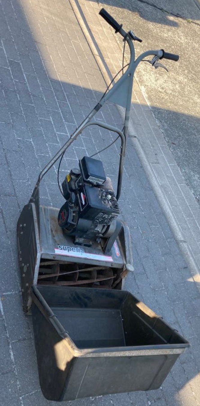 Superia benzine kooimaaier 40 cm - Briggs & Stratton, Jardin & Terrasse, Tondeuses à gazon, Tondeuses à gazon à essence, 40 à 49 cm