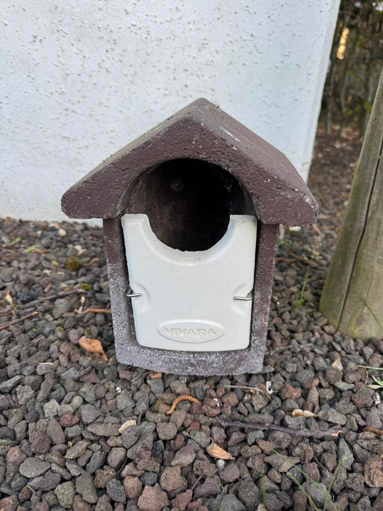 Vogelhuisje, Tuin en Terras, Vogelhuisjes en Vogelbaden, Ophalen of Verzenden, Zo goed als nieuw