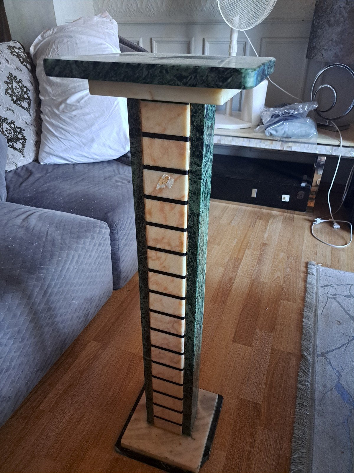 Marble Stalle foot, Ophalen