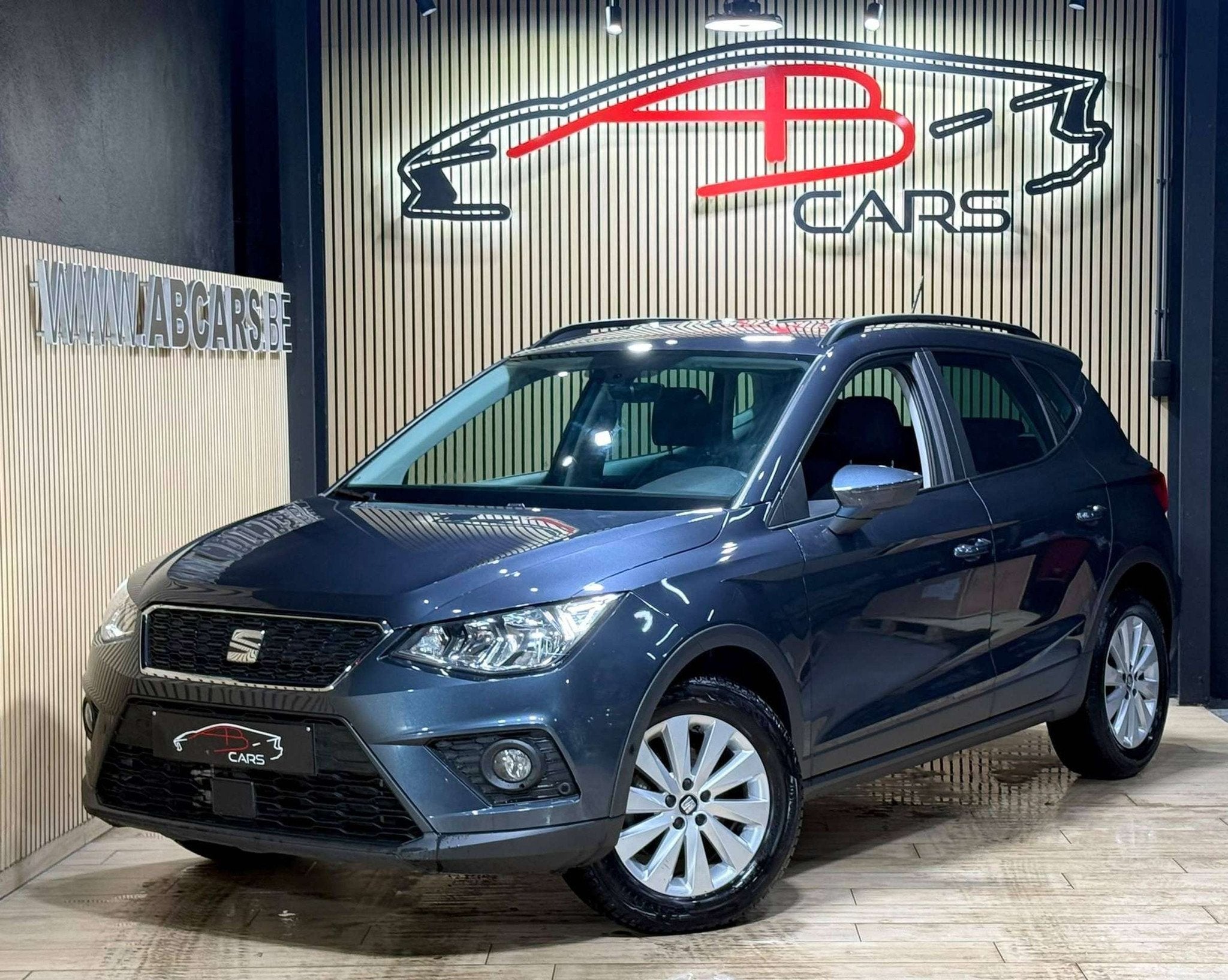 SEAT Arona 1.0 TSI Xcellence * GARANTIE 12 MOIS *, Autos, Achat, Entreprise, Boîte manuelle, 5 portes