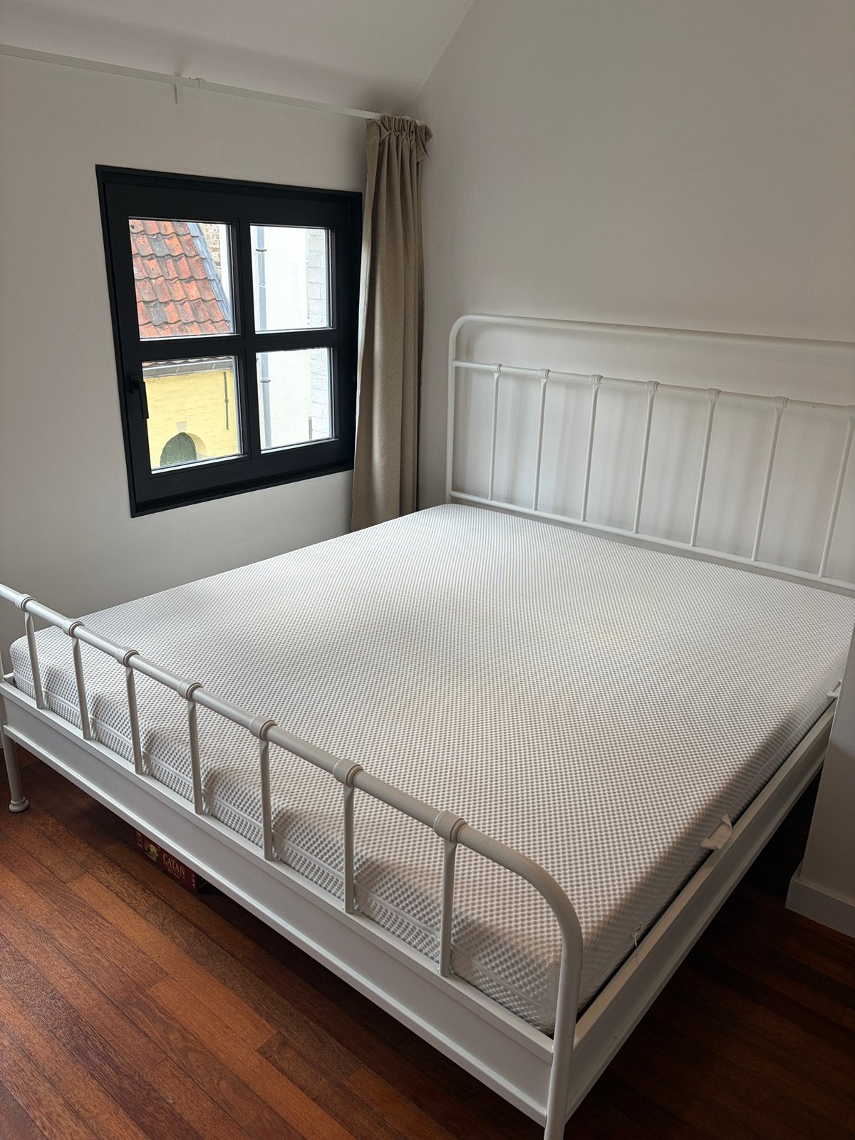 Bed + matras 180x200, Enlèvement ou Envoi, Comme neuf