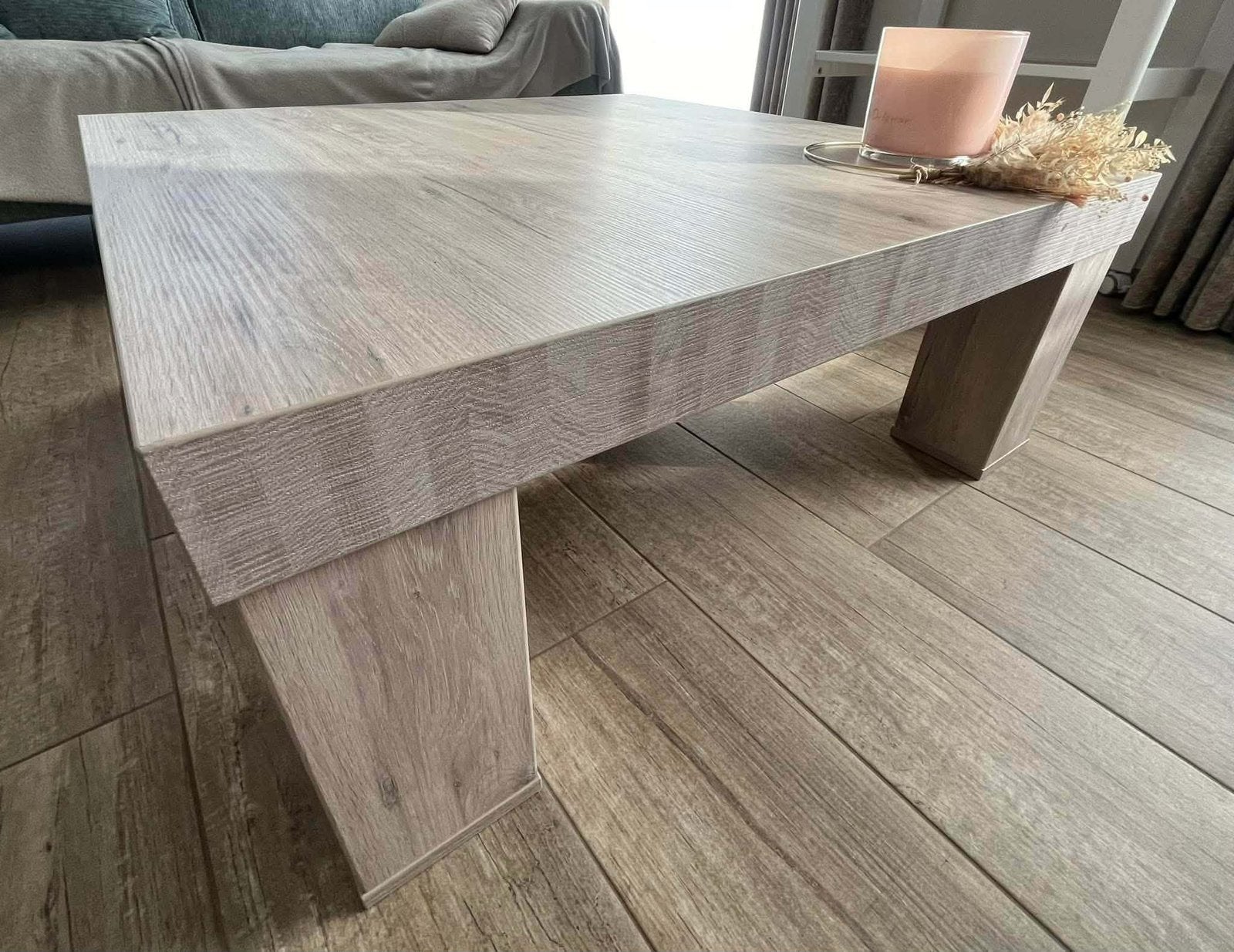 Salon tafel, Ophalen