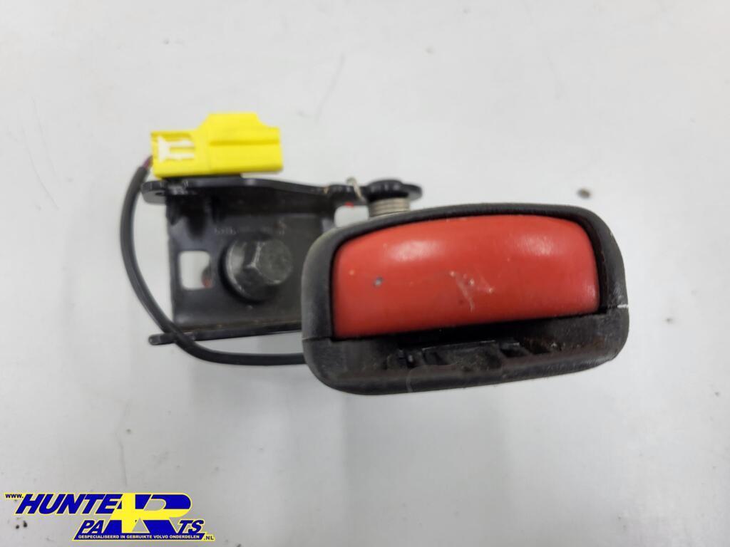 Gordel insteek Volvo V70 ('07-'17) 8632321, Gebruikt, Ophalen of Verzenden, Volvo, Volvo