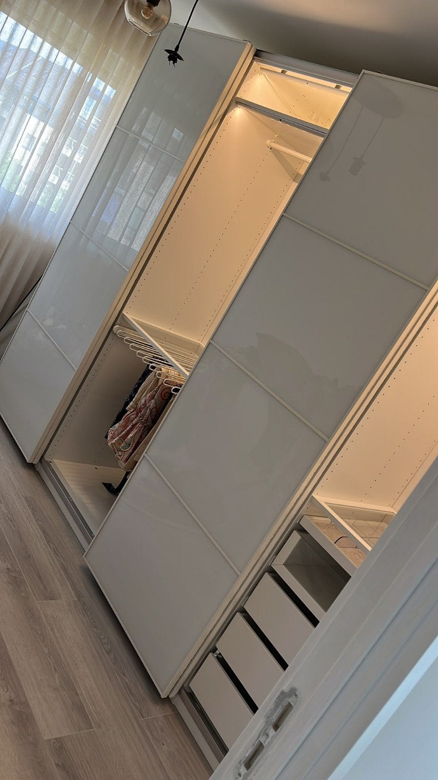 pax ikea hoekkast schuifdeuren, Enlèvement