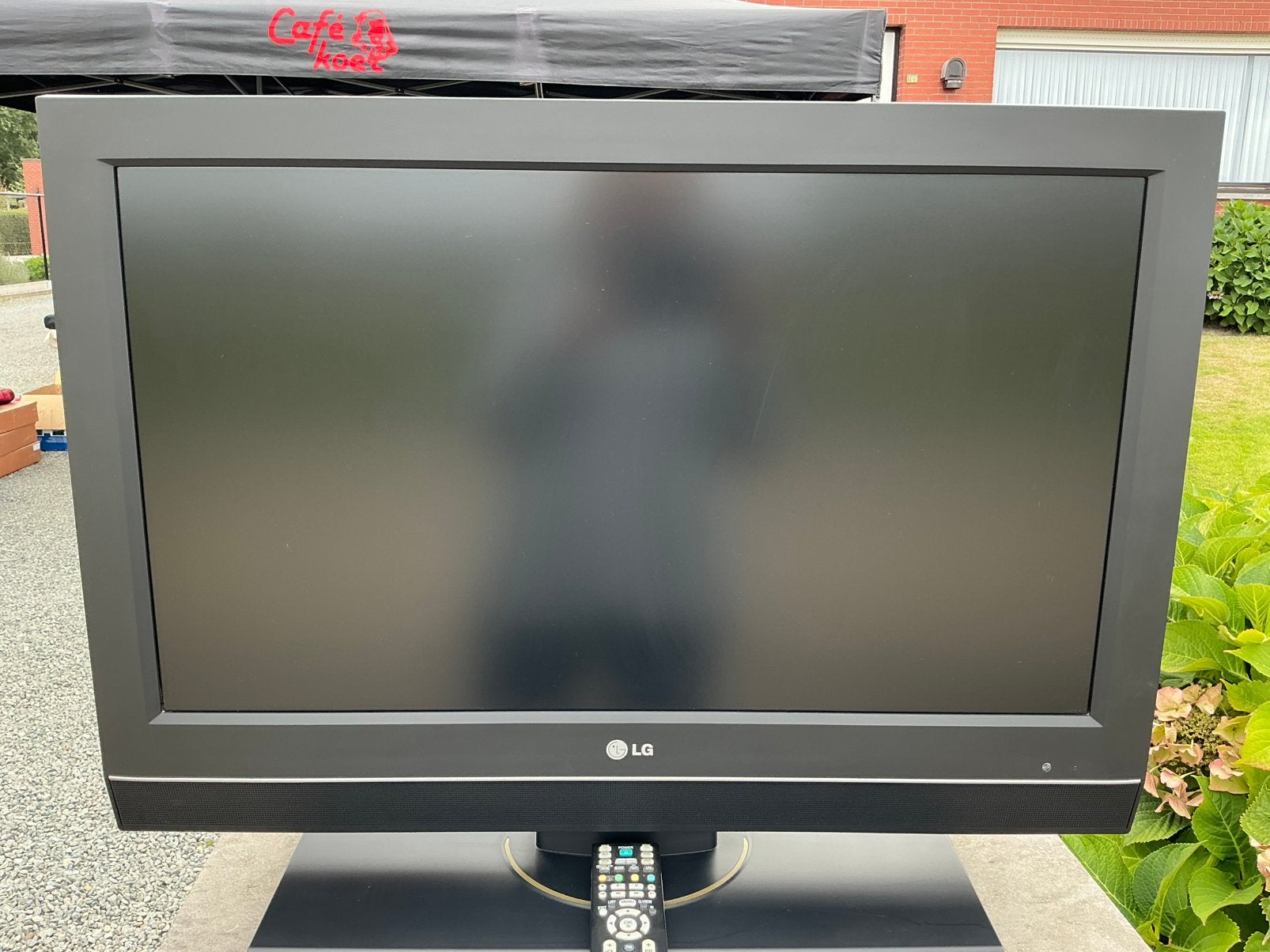 LG televisiescherm 32inch, Ophalen, 50 Hz, LCD, Zo goed als nieuw