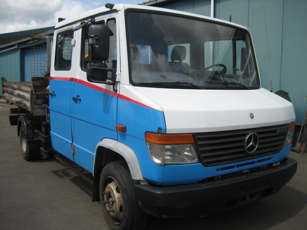 Mercedes Vario 814, Euro 2, 4 deurs, 102 kW, Wit