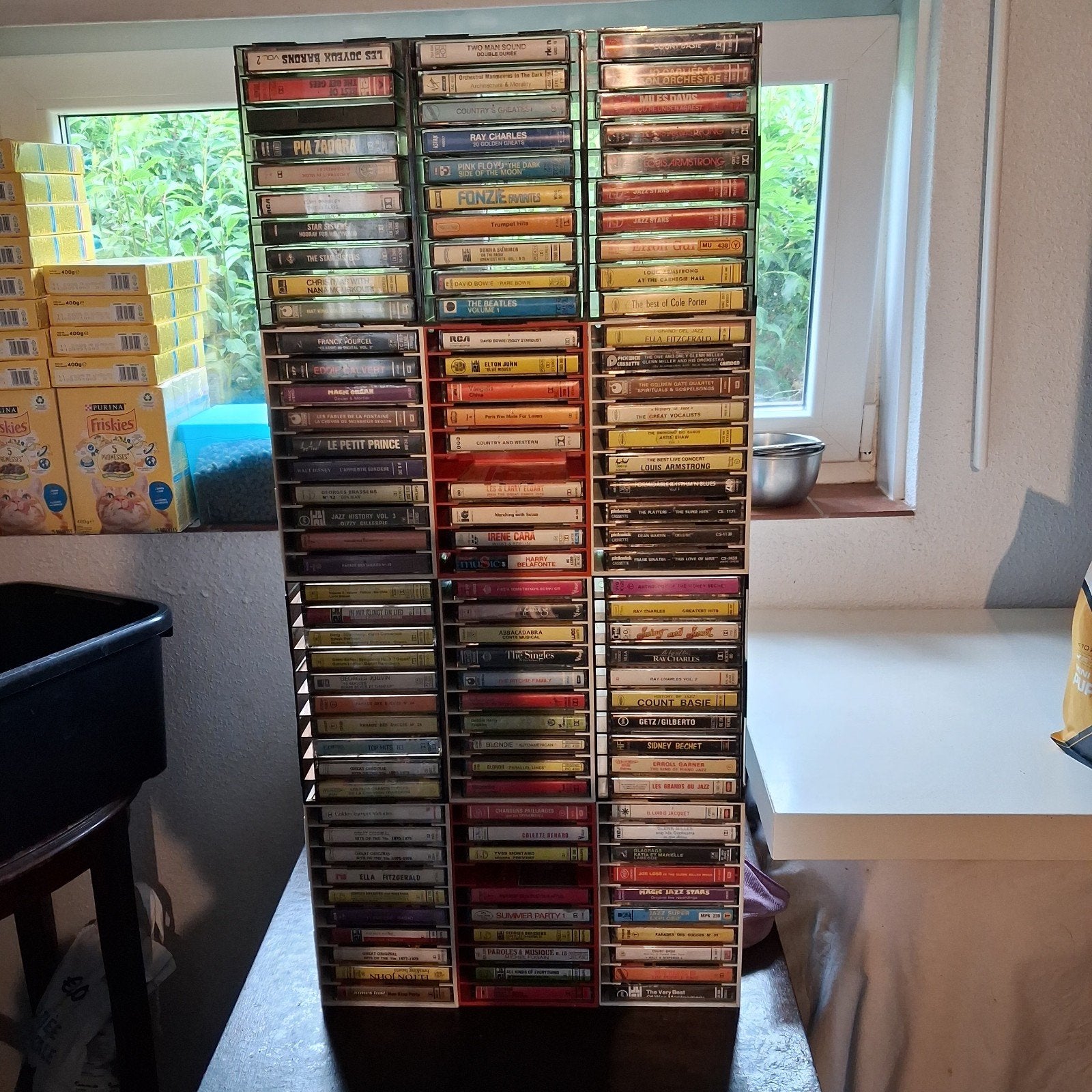 118 cassettes audio avec box de rangement, Enlèvement
