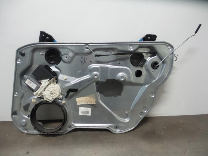 Mécanique vitre 4portes avant droite d'un Seat Ibiza (Ibiza, -, 3 mois de garantie, Utilisé, -