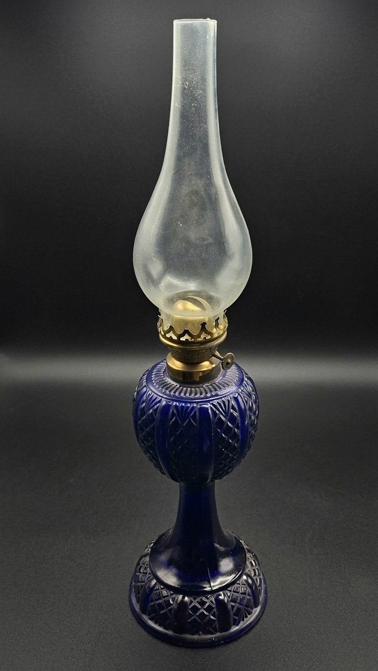 Kobaltblauwe petroleumlamp, Ophalen