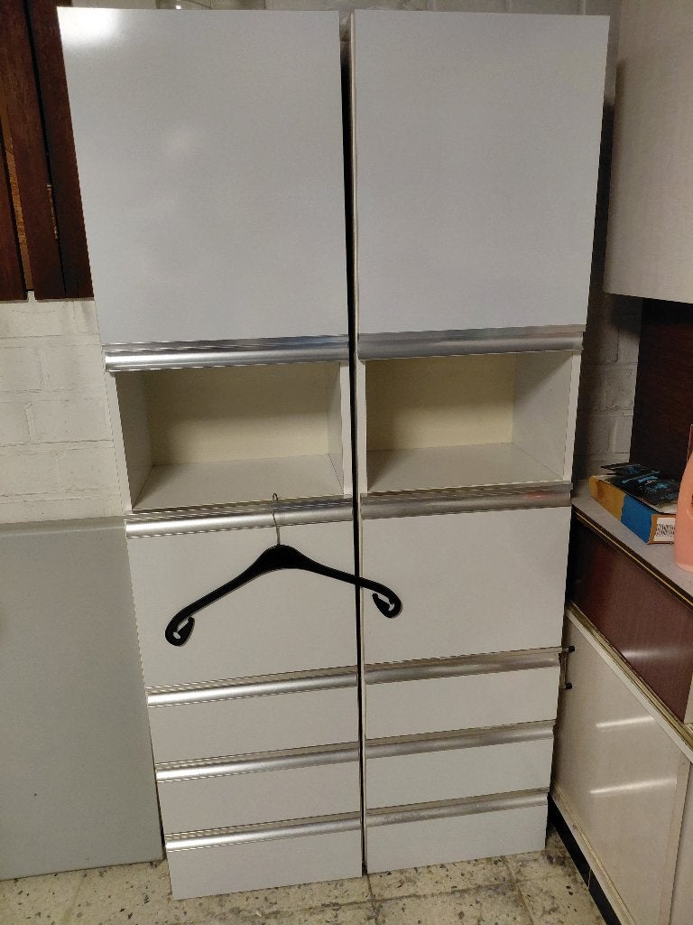 Hangkast badkamer, Ophalen, (Half)hoge kast, Minder dan 50 cm, Gebruikt