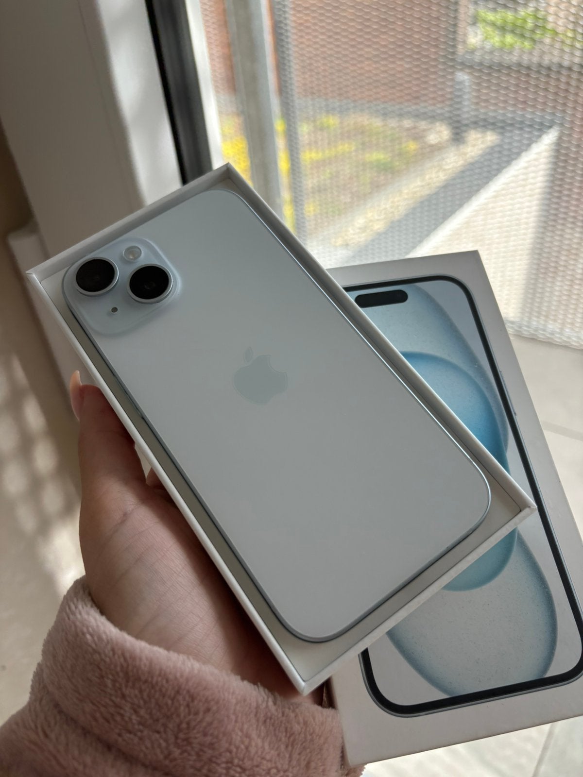Iphone 15 blauw 128gb, Télécoms, Téléphonie mobile | Apple iPhone, 128 GB, IPhone 15, Comme neuf, Enlèvement