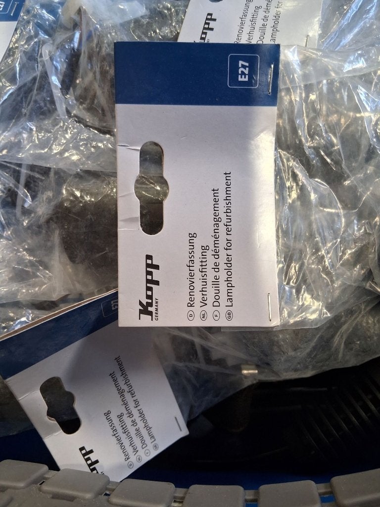 verhuisfitting E27 3 stuks 6x verpakking, Ophalen, Nieuw, Armatuur
