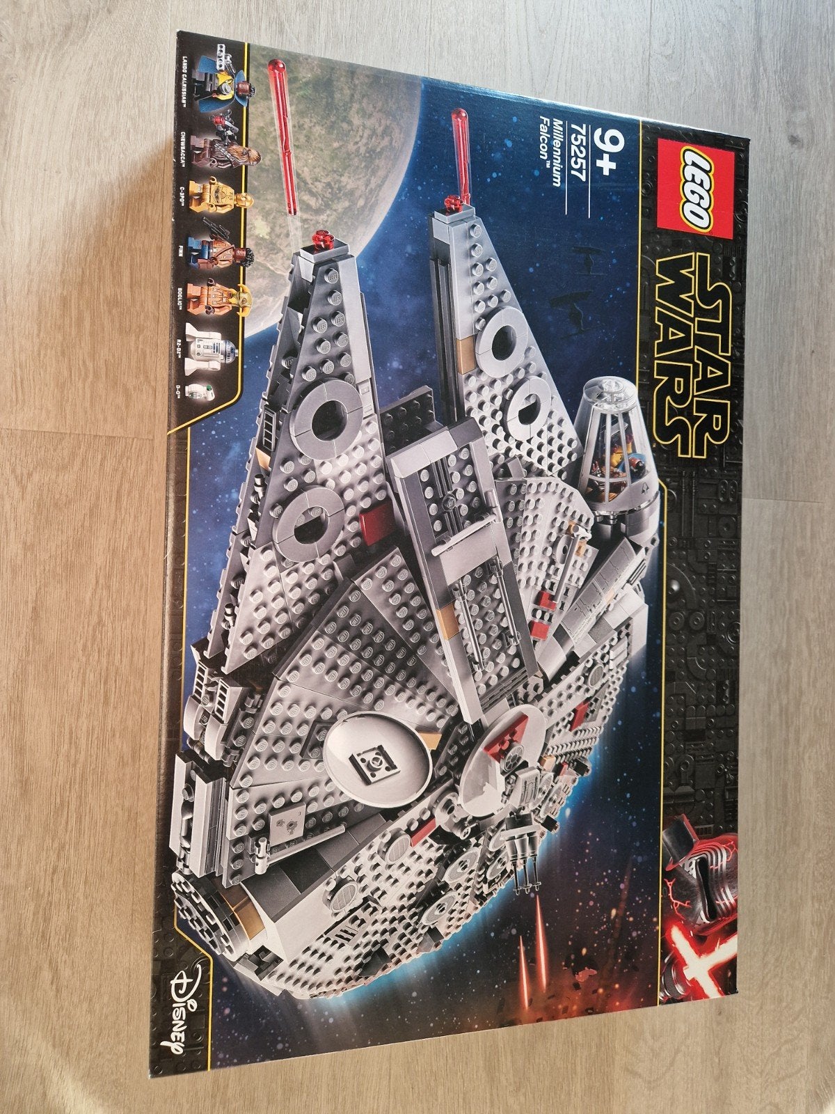 Lego Millennium Falcón (75257), Enlèvement, Lego