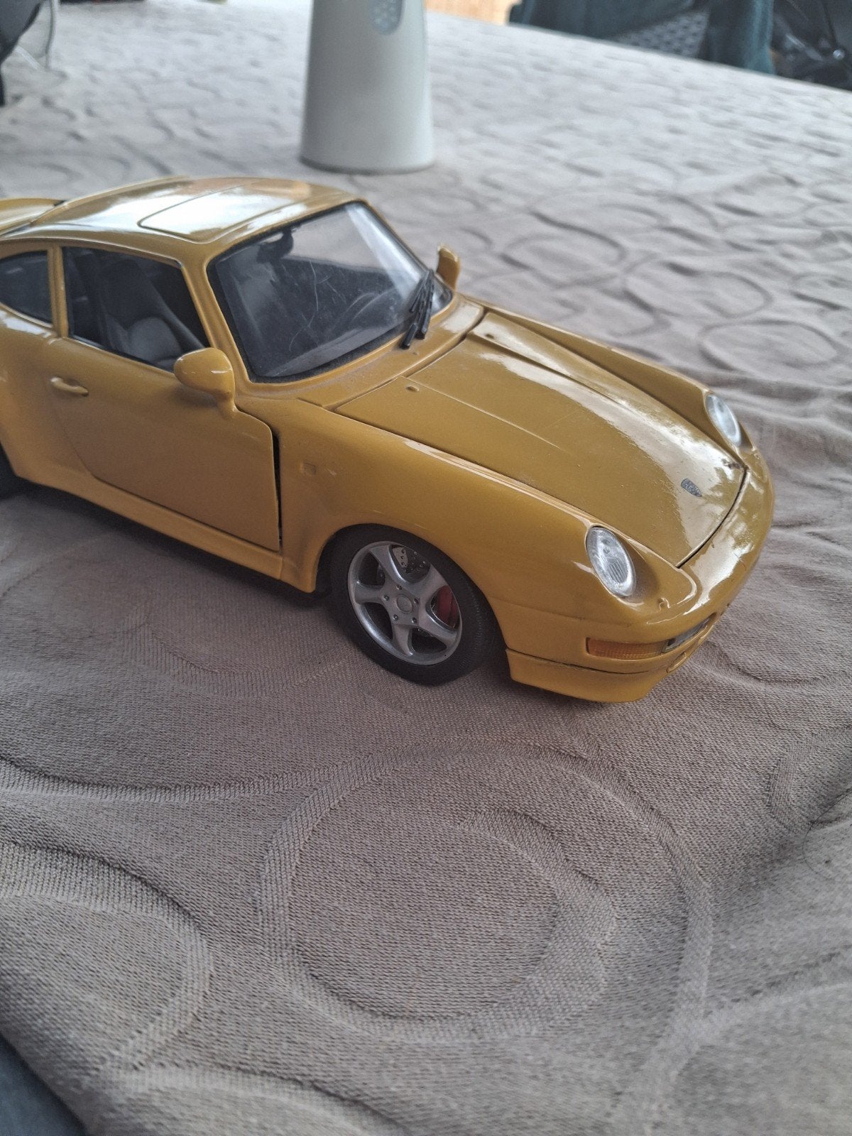 porsche 911 gt2 1:18, Ophalen