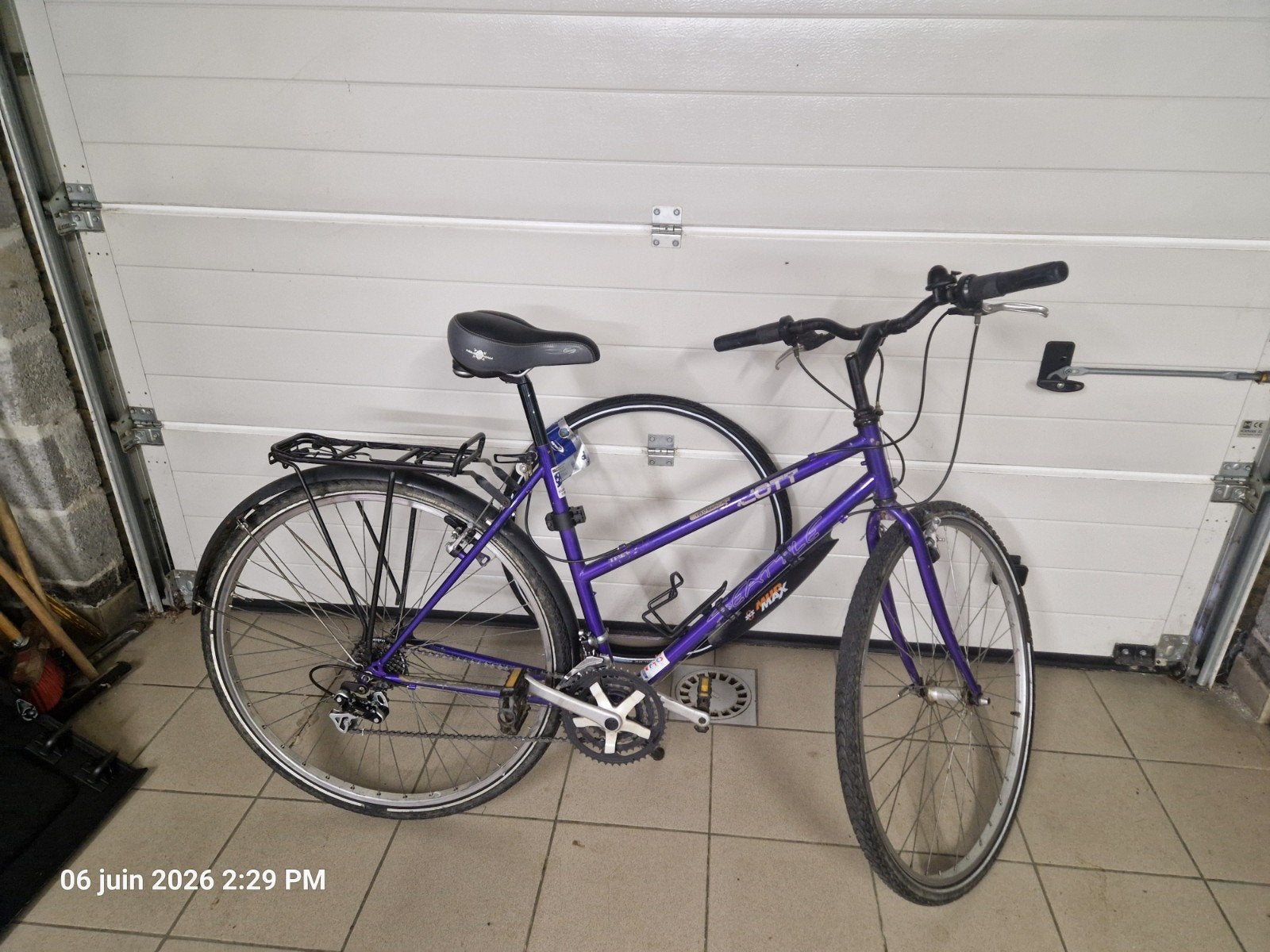 Stadsfiets Scott voor een vrouw, 28 inch, Gebruikt, Velgrem, Ophalen