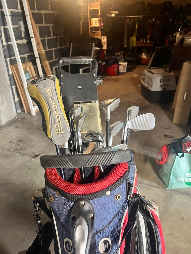 Sac de golf plus set complet et chariot, Sports & Fitness, Golf, Enlèvement, Utilisé, Set, Cleveland