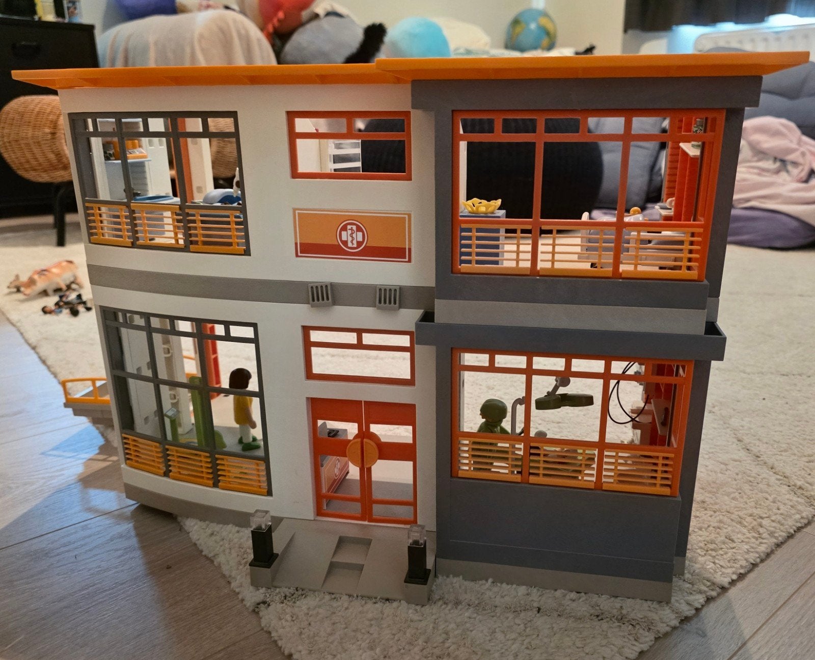 Playmobil ziekenhuis, Ophalen