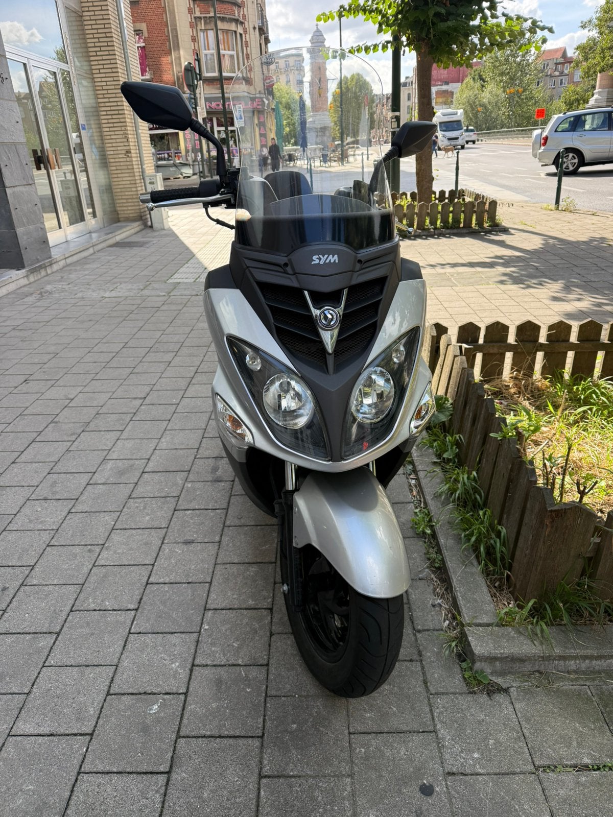 Sym joyride 125i, Enlèvement, Comme neuf