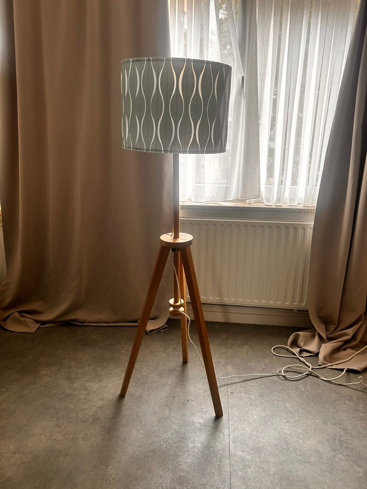 Staanlamp, Huis en Inrichting, Lampen | Vloerlampen, Ophalen, Zo goed als nieuw