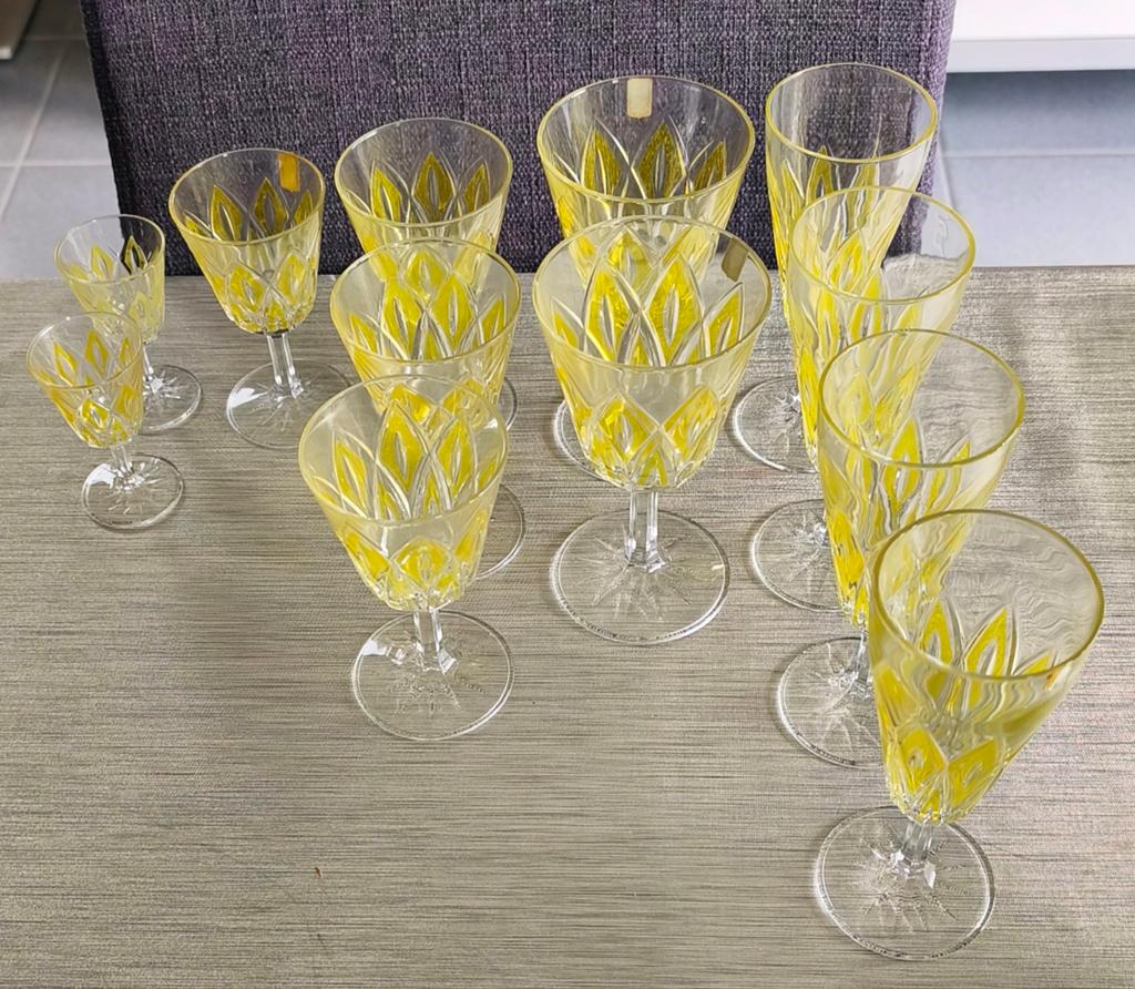 Set gele lenzen van VMC Reims Harlequin uit de jaren 60, Antiek en Kunst, Antiek | Glaswerk en Kristal, Ophalen