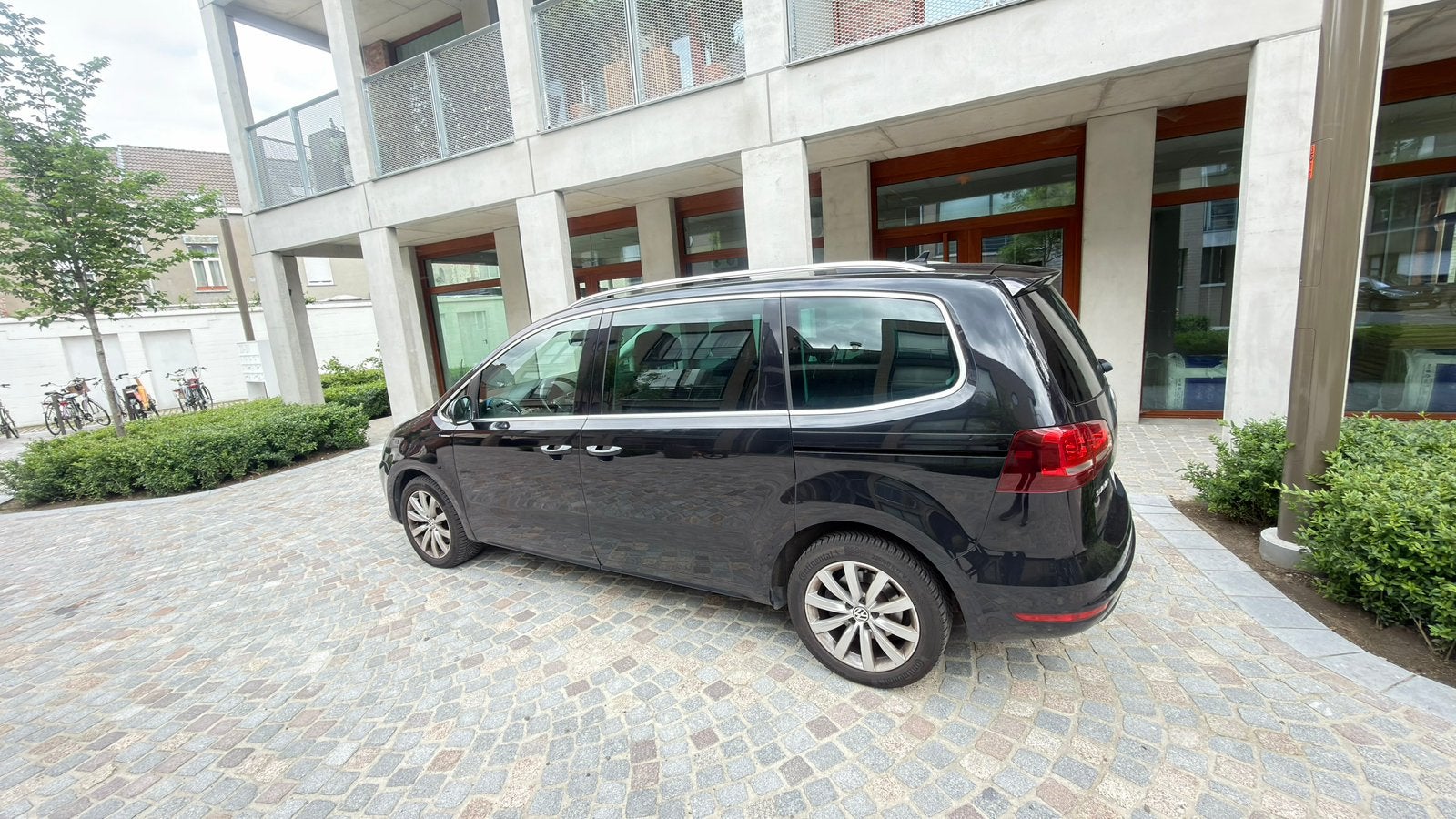 Volkswagen Sharan 7 plaatsen full option, Auto's, Volkswagen, Automaat, Monovolume, Leder, Diesel