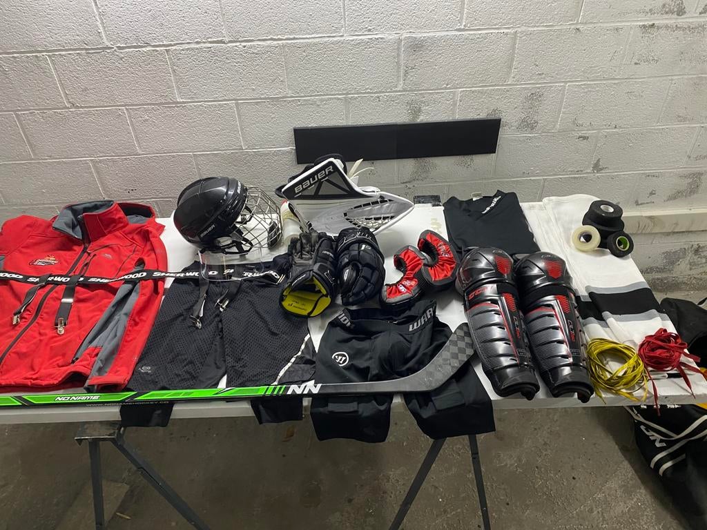 Matériel hockey sur glace, Enlèvement ou Envoi, Utilisé