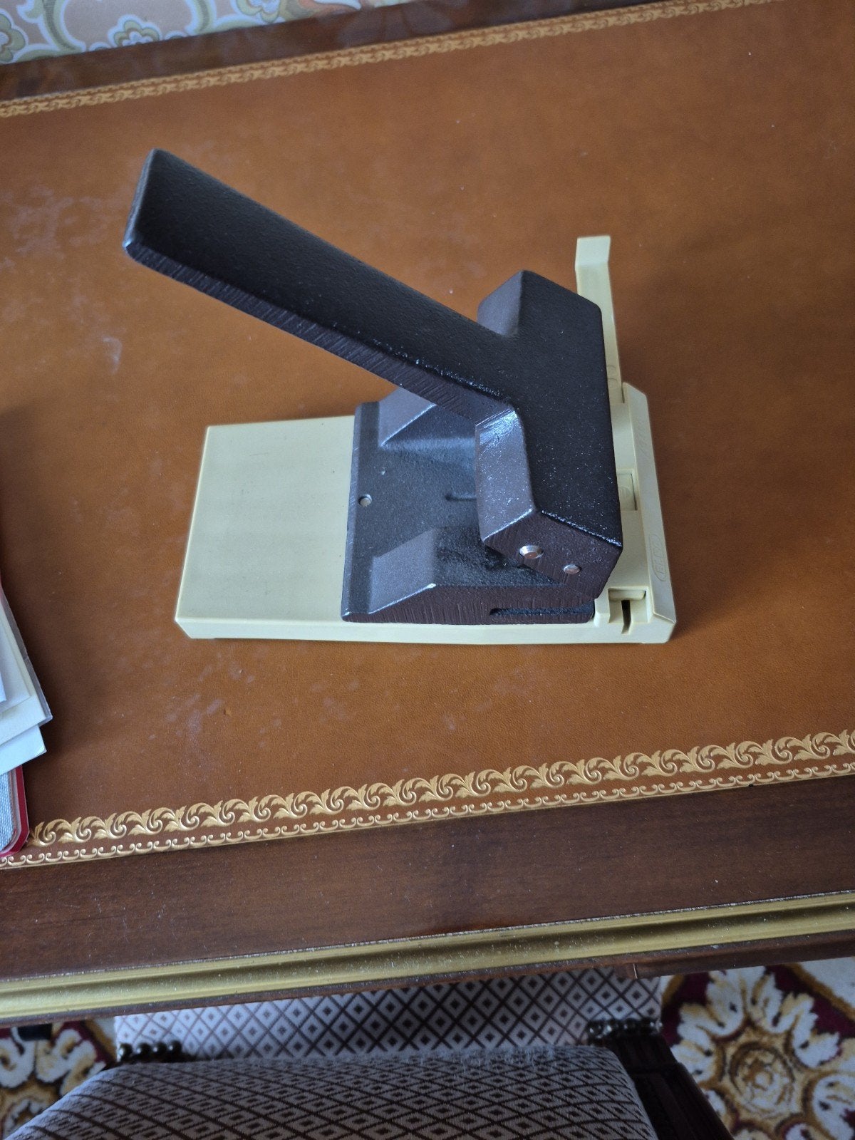 Perforateur, Divers, Accessoires de bureau, Enlèvement ou Envoi