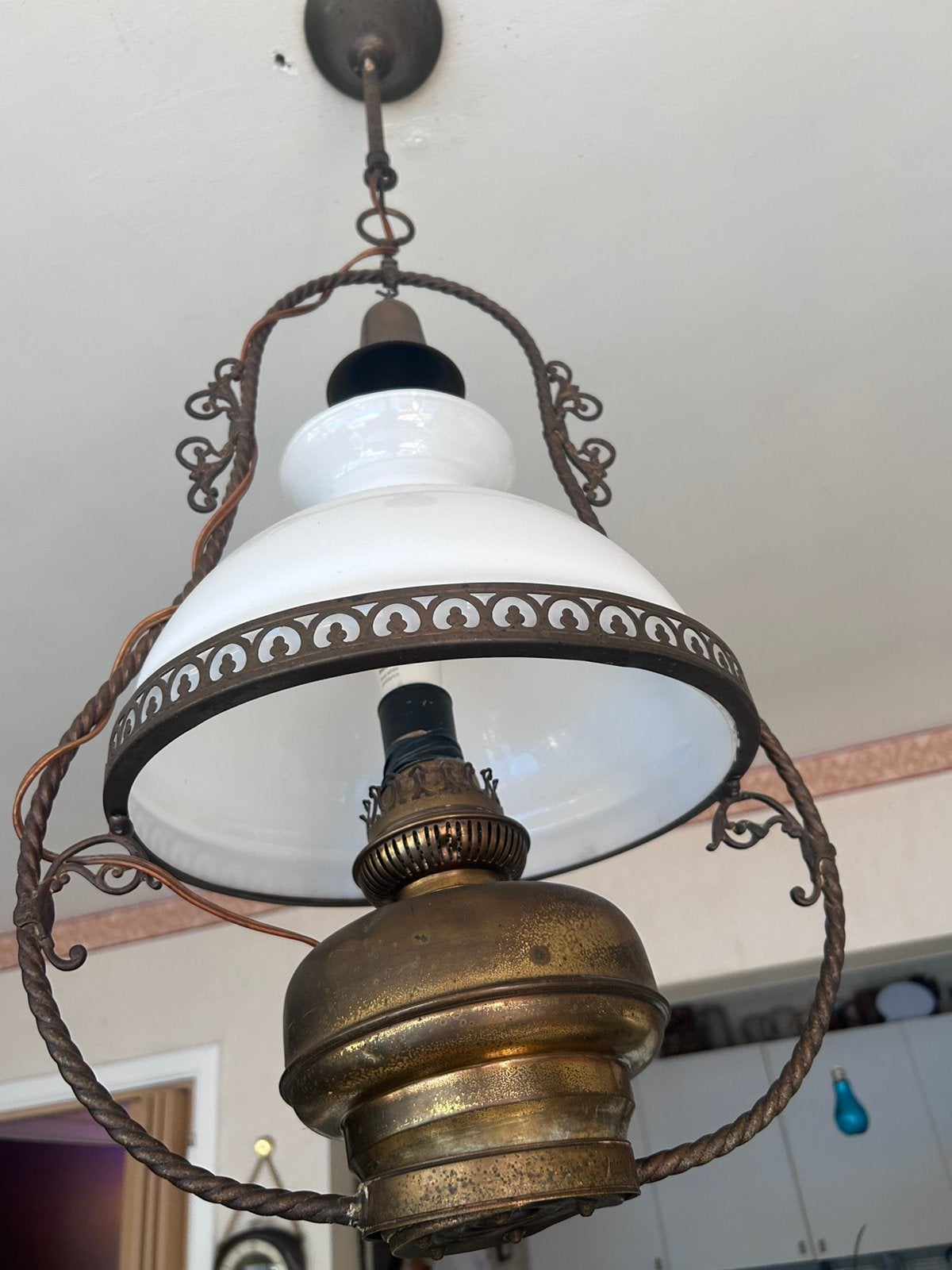 Antieke lamp in petroleumstijl, Antiek en Kunst, Ophalen