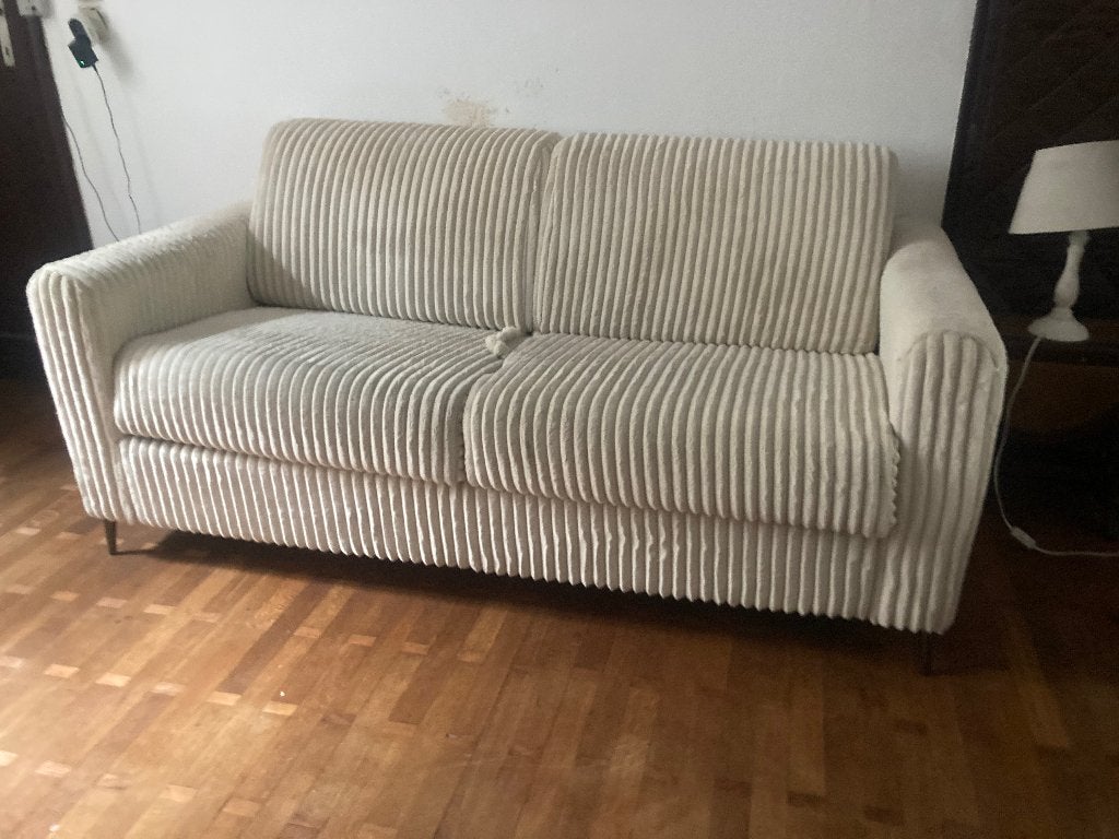 Canapé-lit confortable – moins de 2 ans – bon état, Maison & Meubles, Chambre à coucher | Canapés-lits, 210 cm, Comme neuf, Enlèvement