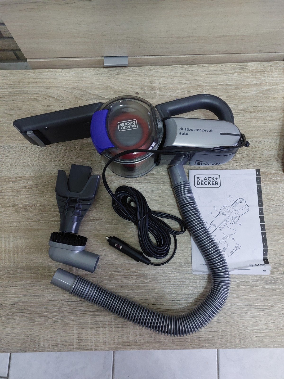 Aspirateur voiture BLACK+DECKER Dustbuster Pivot Auto 12V, Enlèvement ou Envoi, Neuf