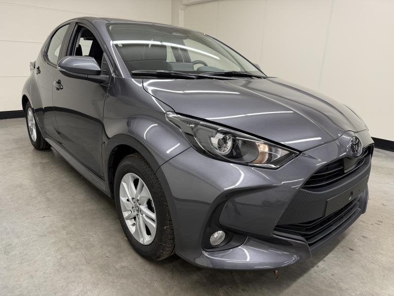 Toyota Yaris Dynamic, Automaat, 1498 cc, 5 deurs, Hybride Elektrisch/Benzine