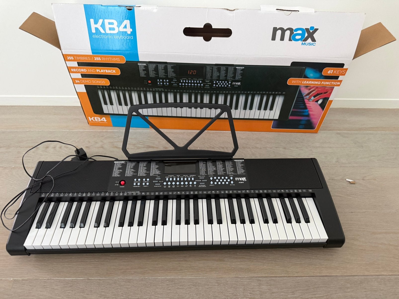 Elektronisch keyboard Max KB4, Ophalen, Zo goed als nieuw, 61 toetsen, Midi-aansluiting