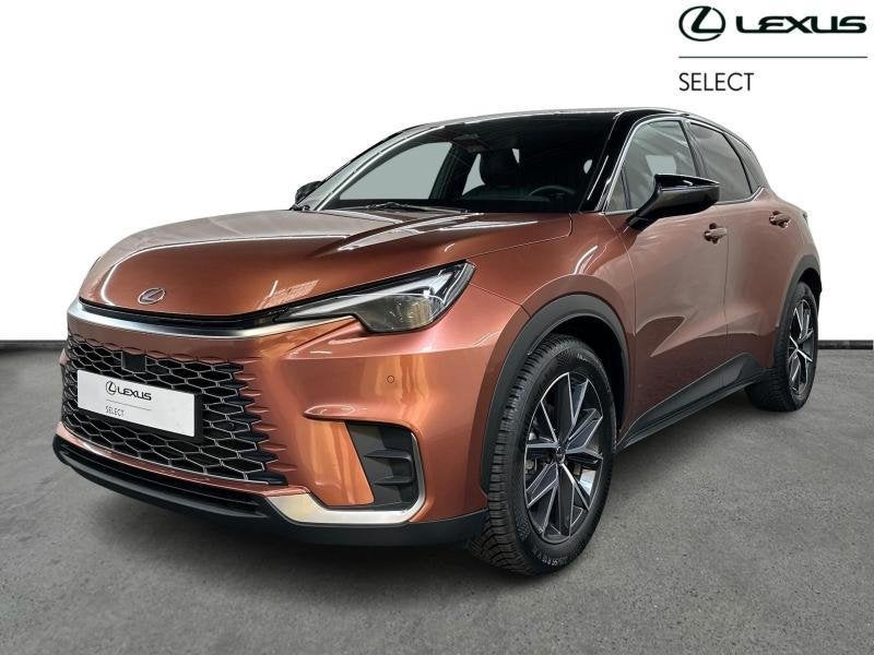 Lexus LBX 136hp HEV Cool | all seasons, Autos, Achat, Euro 6, LBX, 103 g/km
