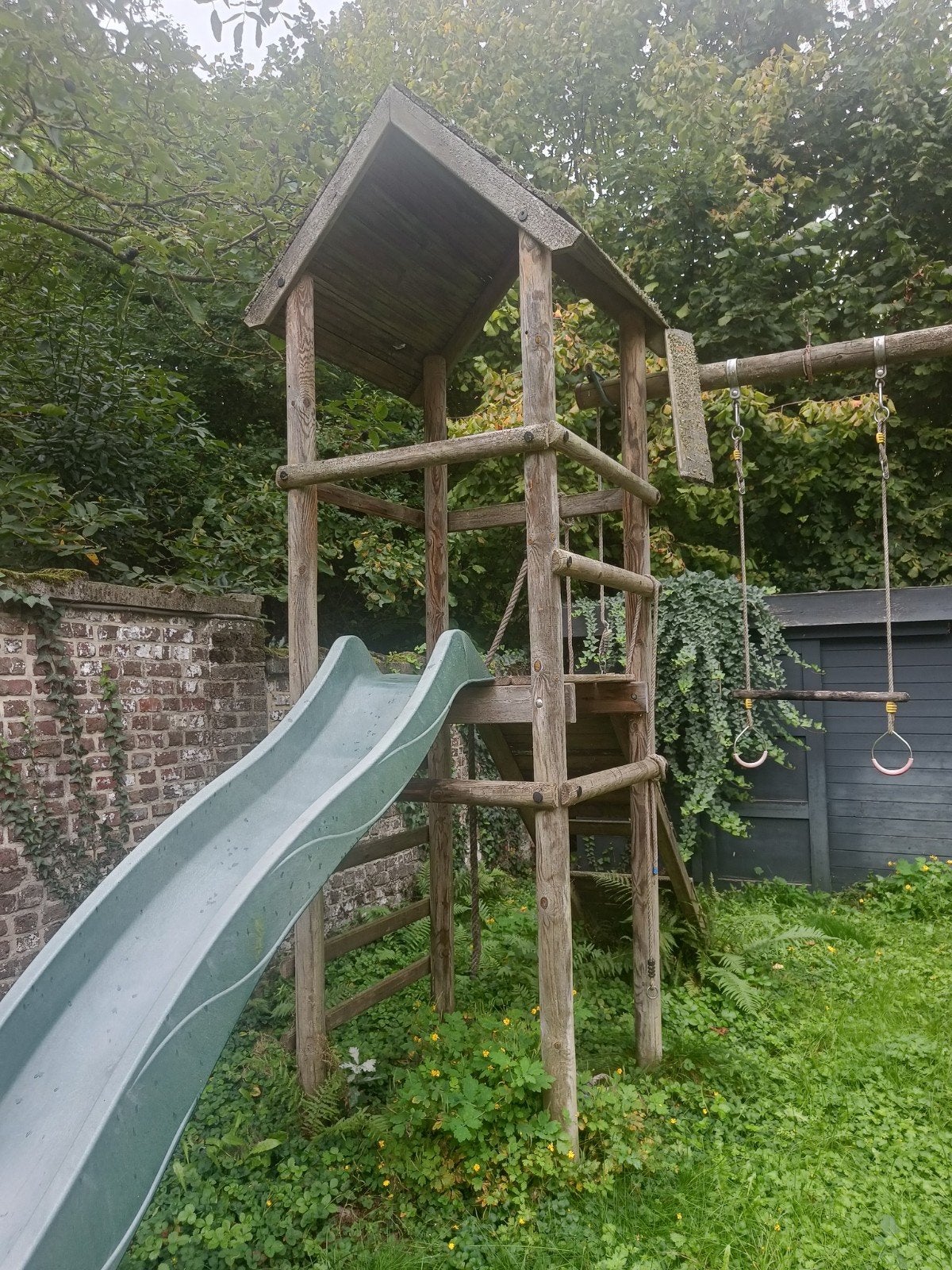 te geef: speeltuintje, Kinderen en Baby's, Ophalen, Gebruikt, Hout