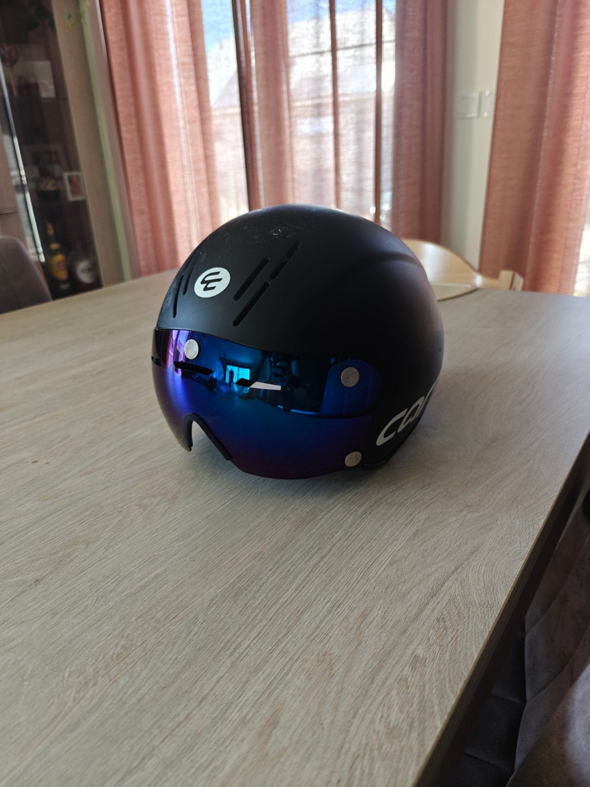 Tijdrithelm met 3 vizieren te koop maat S/M, Fietsen en Brommers, Brommerhelmen, Ophalen