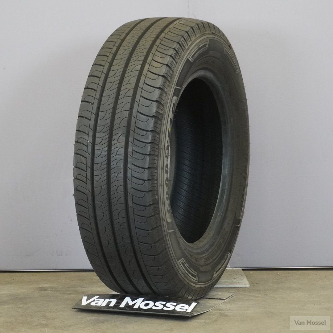 Goodyear Efficient Grip Cargo 215/65/R16 C, Auto-onderdelen, Banden en Velgen, -, Ophalen of Verzenden, Band(en), -