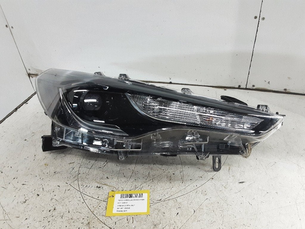 KOPLAMP RECHTS Toyota Corolla Cross (01-2020/-) (16183), Auto-onderdelen, Gebruikt, Kundenbetreuung@toyota.de, Toyota, Toyota-Allee 2
50858  Köln, DE