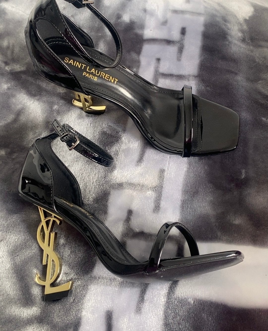 Escarpins Saint Laurent, Enlèvement ou Envoi